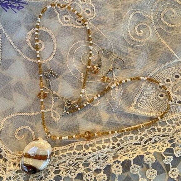 SET Vintage Art Glass, Crystal & Seed Bead Necklace & Earrings - Picture 8 of 9